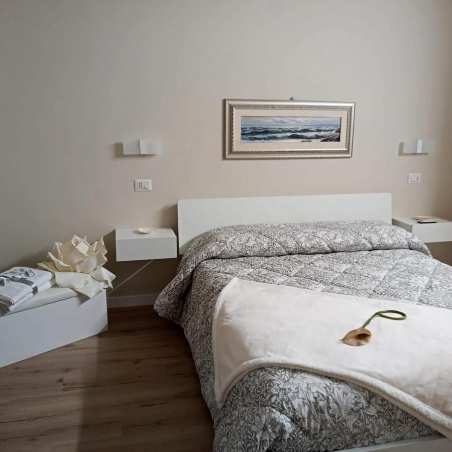 Room 369 Термолі Екстер'єр фото